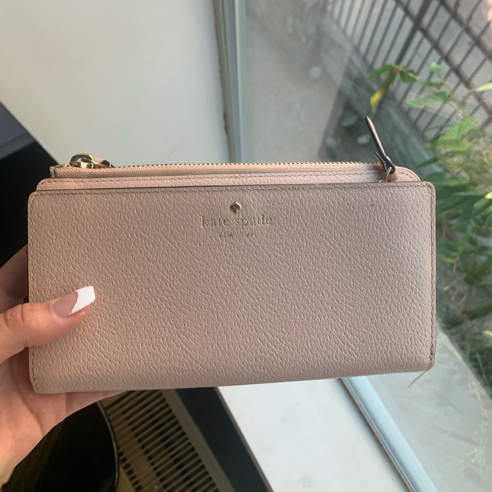 SOLD Kate Spade Wallet - light pink